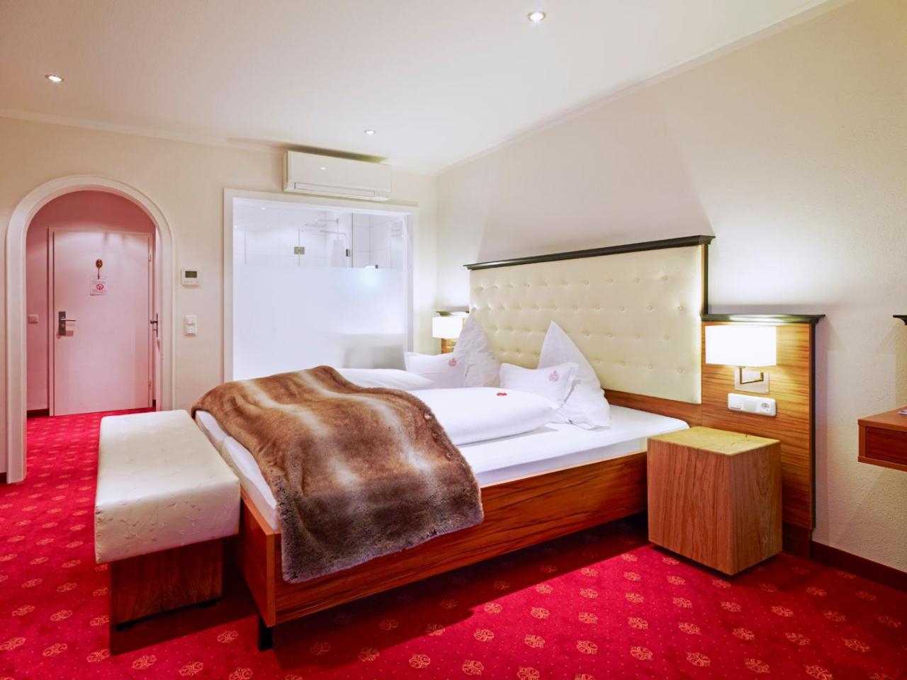 Naturhotel Ruegers Forstgut Hotel 4*
